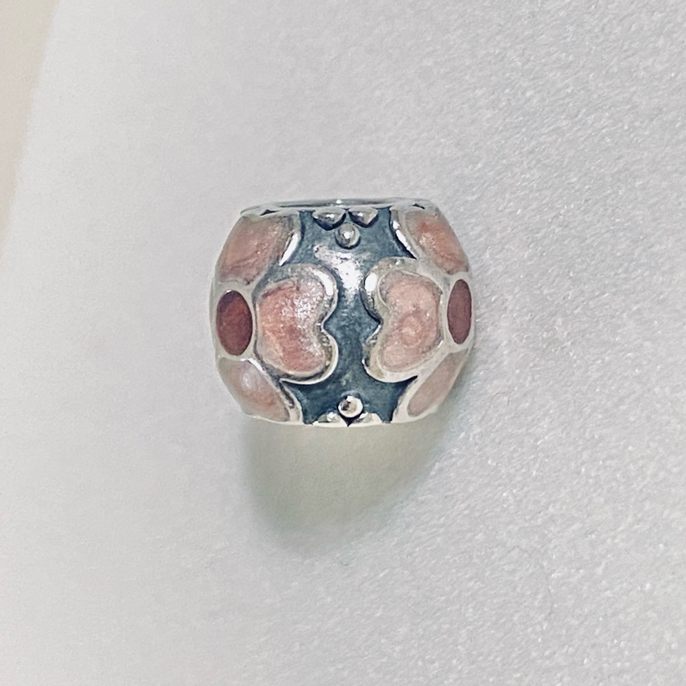 Pandora RETIRED Pink Enamel Daisy Charm